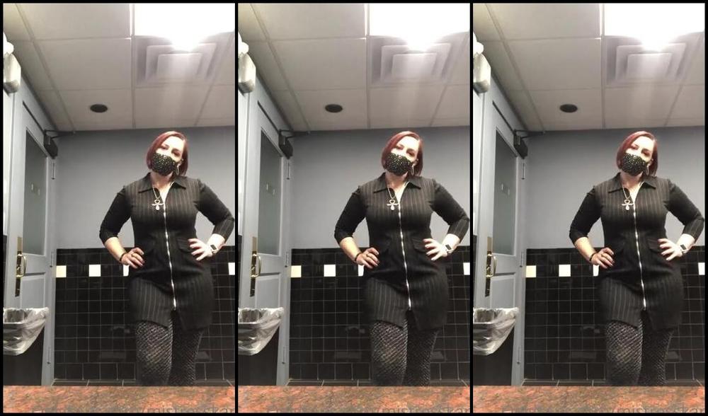 Mistress Kara Nicknamed Mistresskara Onlyfans What Am I Up To Oh Nothing Just Being A Very Naughty Manager In The Restroom It S Really Upsetting
