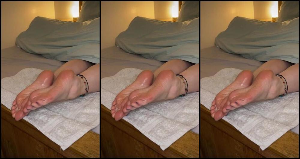 Mimisfeet1 Aka U81134601 Onlyfans Feeding Time For My Cum Hungry Soles After A Little End Of The Bed Sole Tease I Know You Re All