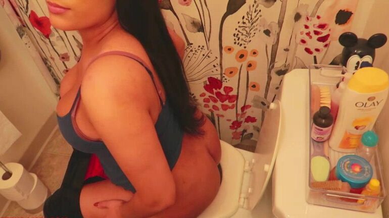 Pretty Bambi Toilet Farts