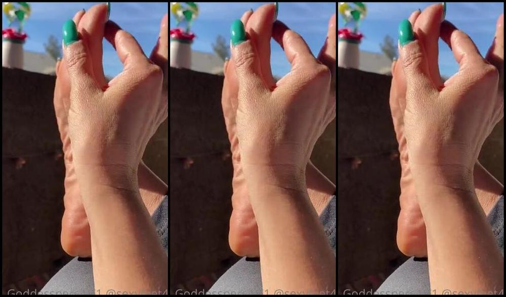 Sexyfeet47 Onlyfans Good Morning Boys I M Sure This Will Keep You Busy For The Weekend You Wanna Be Happy Make Su