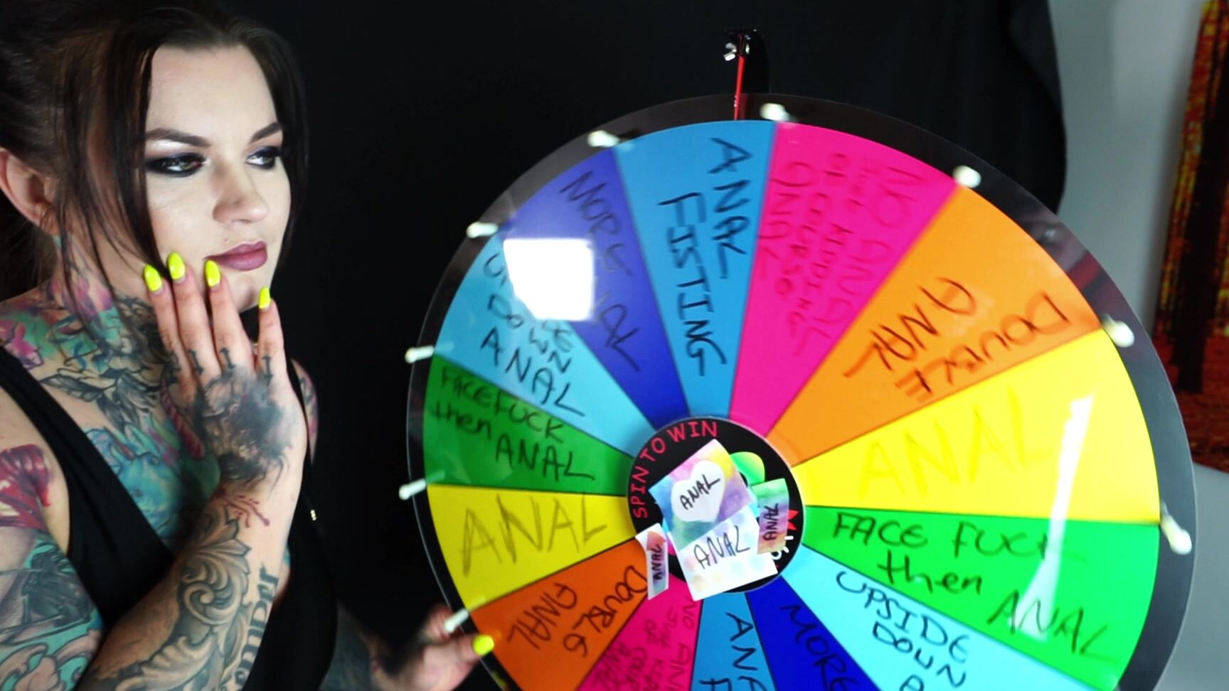 SabienDeMonia - Deadpool Vday Strapon Suprise ManyVids