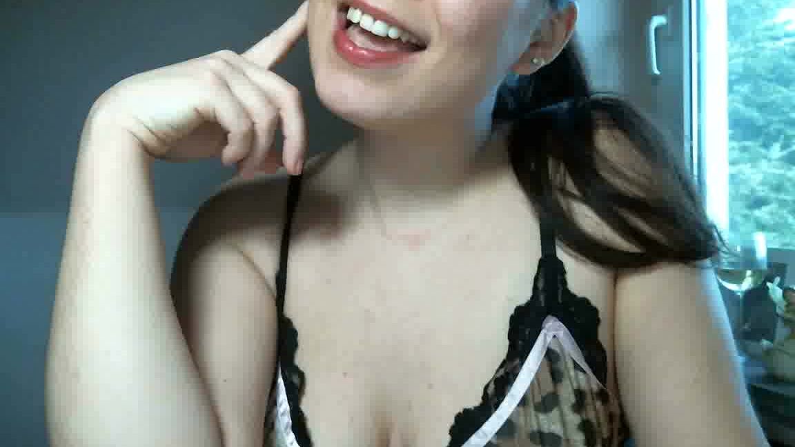 MoneyPrincessIsabella - Jerk off task 3 from 5 Clips4Sale