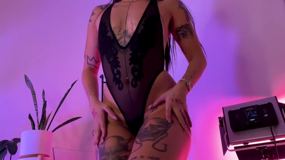 Habadomina Onlyfans Paypig Acceptance You Tell Yourself Youre Not Into Findom But You Would Do Anything To Please C