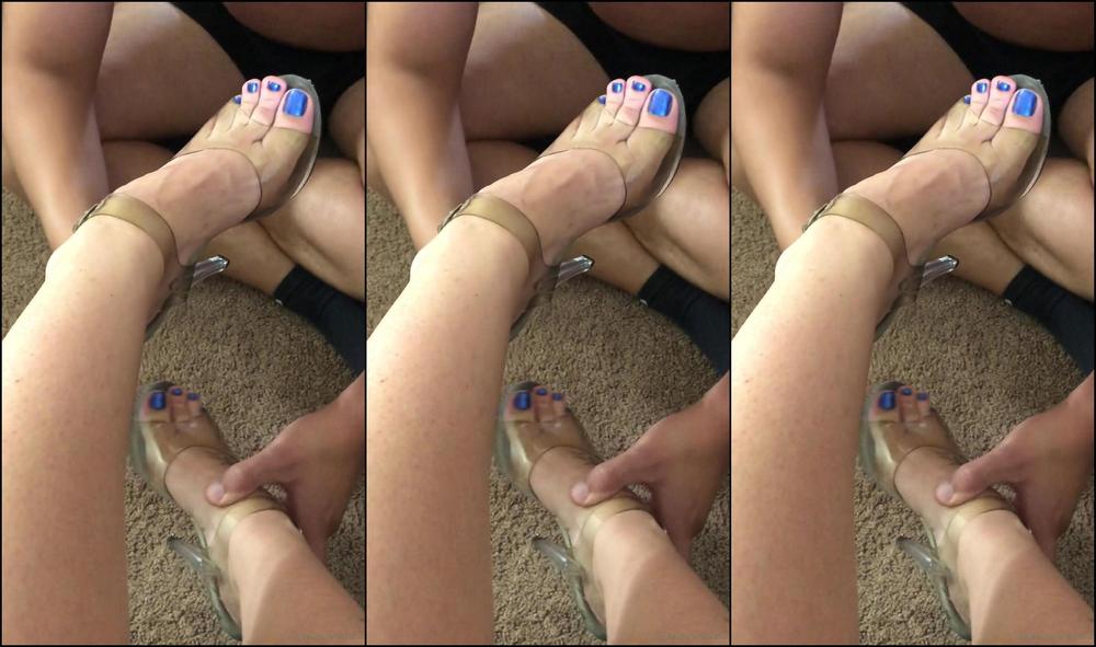 Capritoes Karpit Lovesssss To Smell My Heels These Heels Had Been