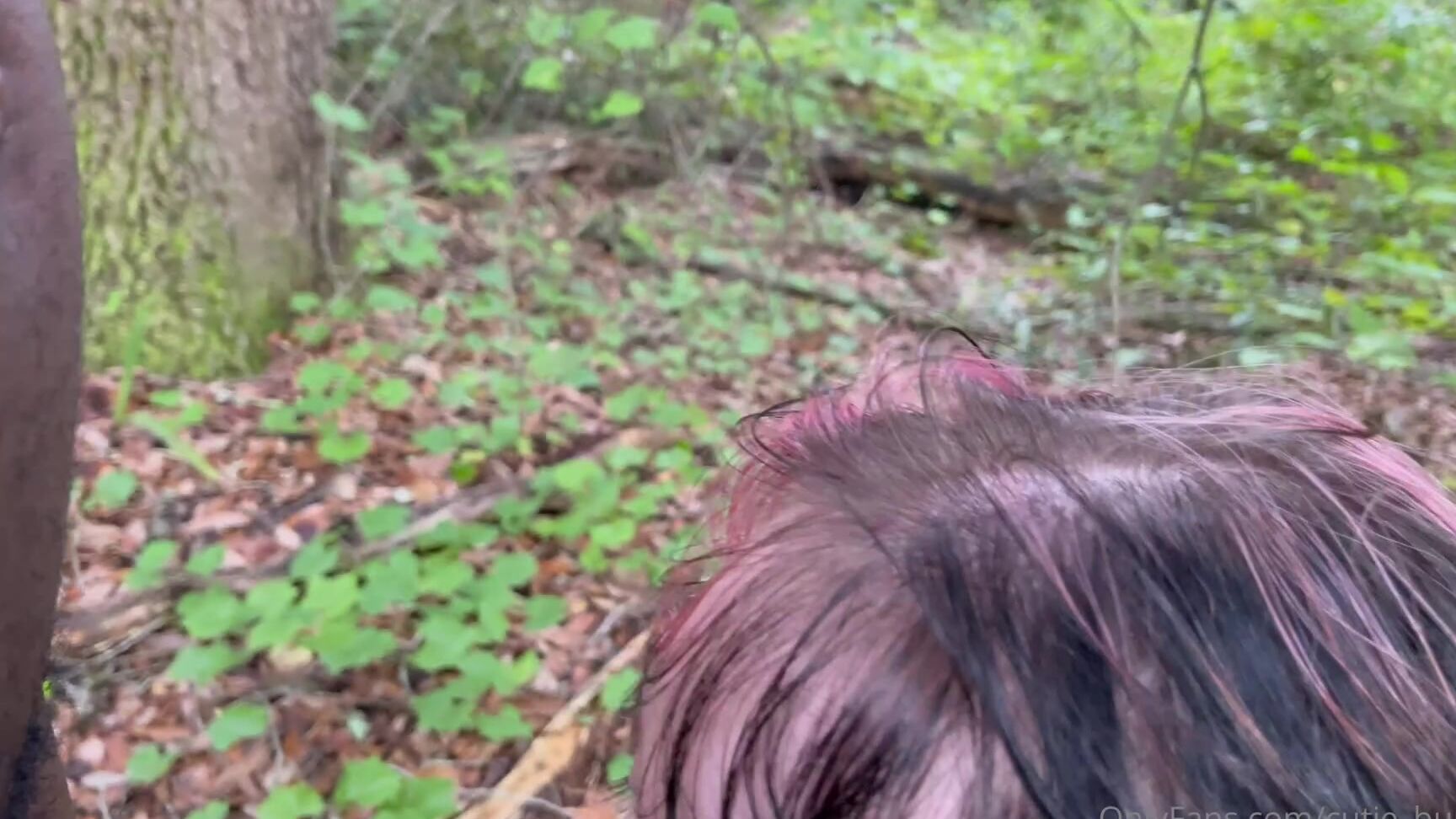 cutie-bunbun-13-06-2022-2487005491-bj-in-the-woods-10mins-went-out-on-a-walk-and-got-a-little-too-horny.-i-hope-you-can-see