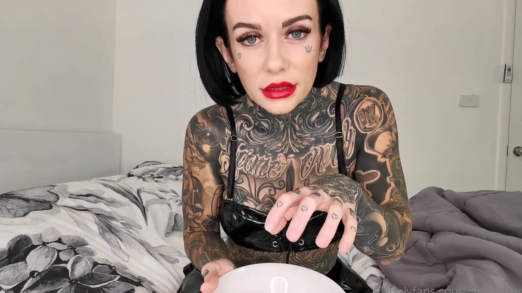 Melodyradford Goddess Joi Eat Your Own Cum You Pathetic Loser Sitting There Jacking Off To My Hot Ass Y