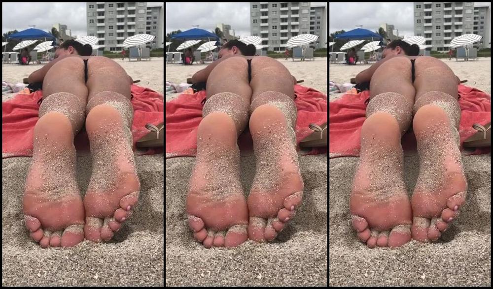 Kissable Toes Nicknamed Kissabletoess Onlyfans Having Fun Yet