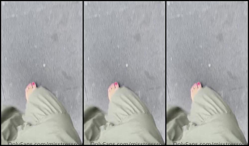 Gingeralesfeet Aka Misstressroux Onlyfans When Someone Requests A Dirty Feet Session