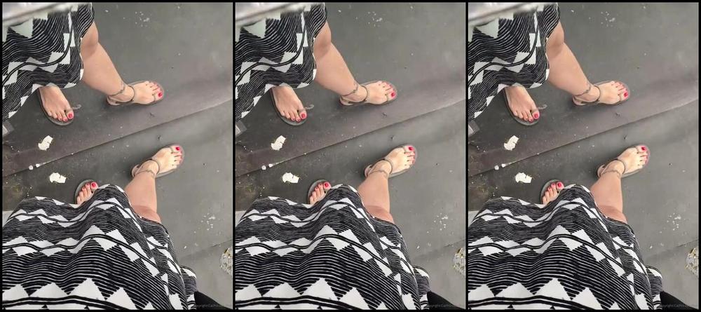 Catprincessfeet Onlyfans I See Why People Stare Slomo Video Coming Soon 4