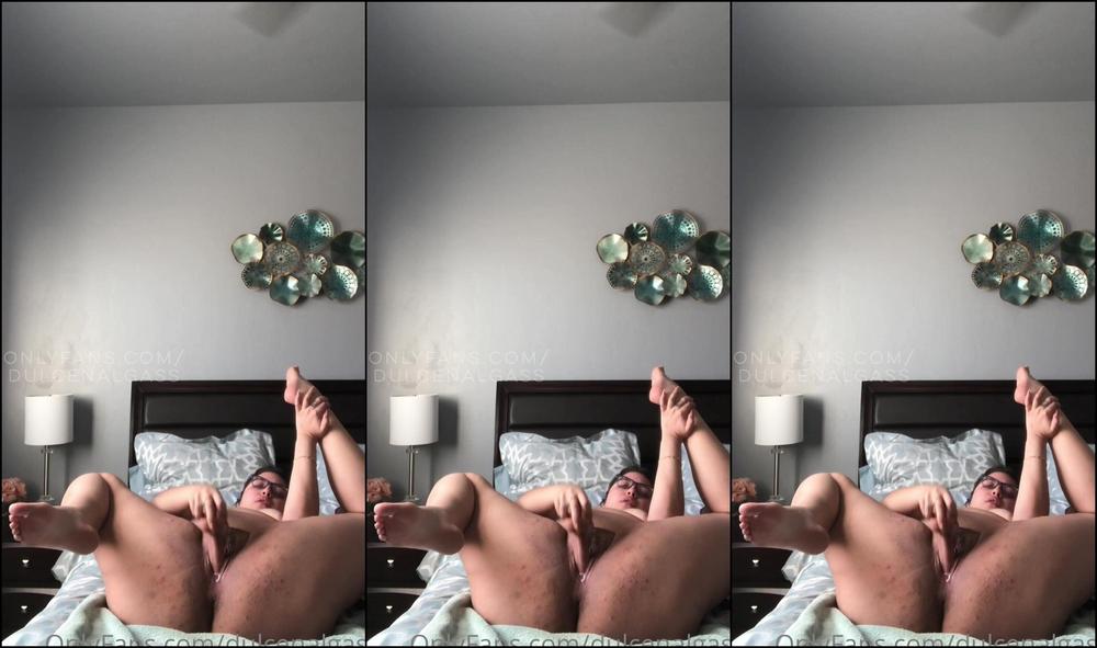 Dulcenalgass Forgot To Post This Vid Of Me Sneaking Away To Bust