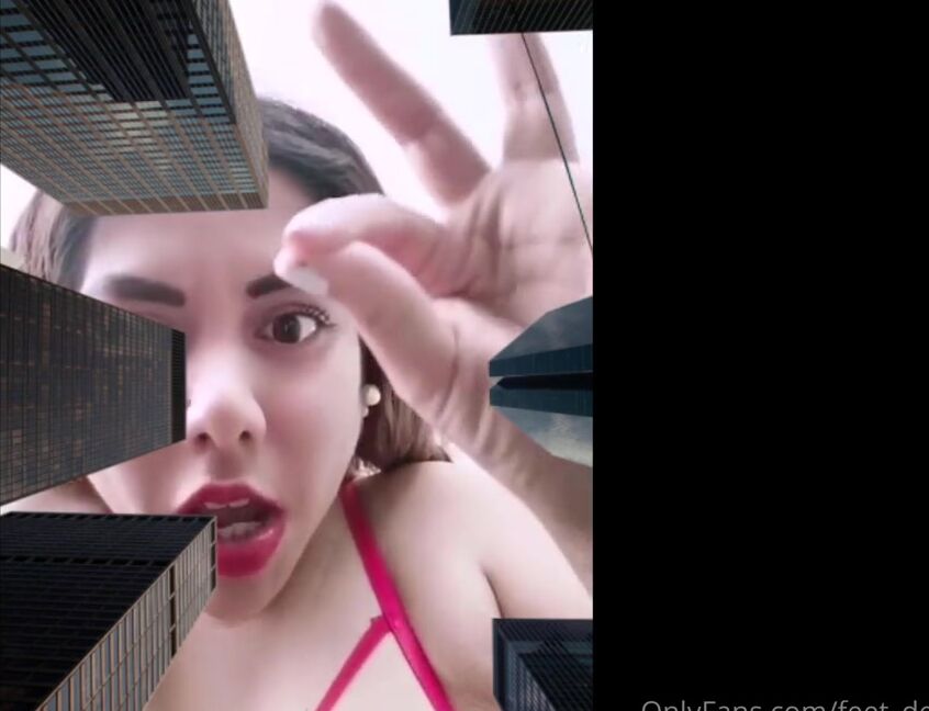 Giantess Debora Nicknamed Giantess Debora Onlyfans Quiero Dar Gracias Al Editor Que Hizo Posible Este Gran Video Con Efectos Especiales Sacs141X Gigan Tw