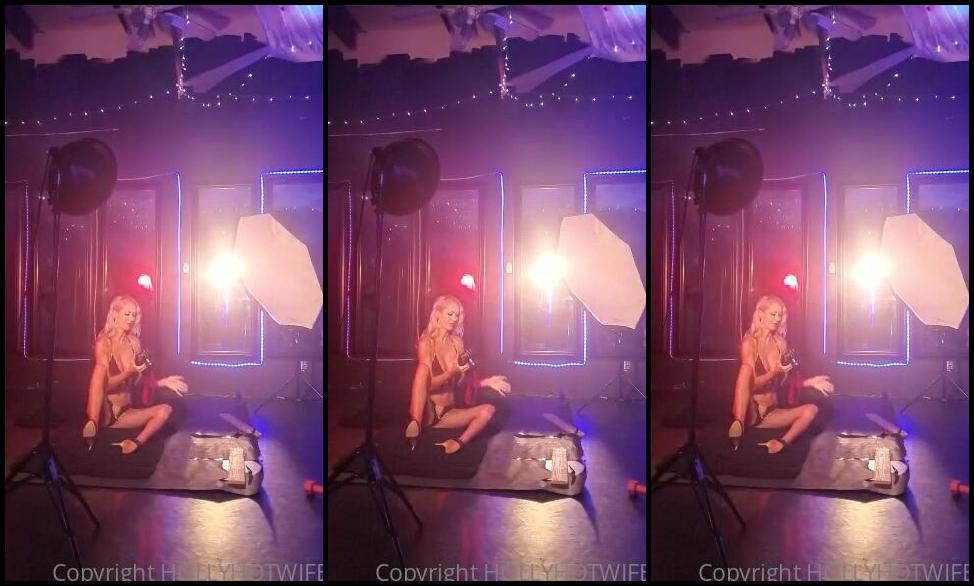 Hollyhotwife Vid Bts From What S Going On At The Shoot