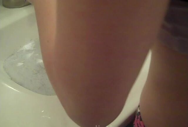 Goddess Lilith - Headshaving Pt 2 Razor Shaving Cream ManyVids