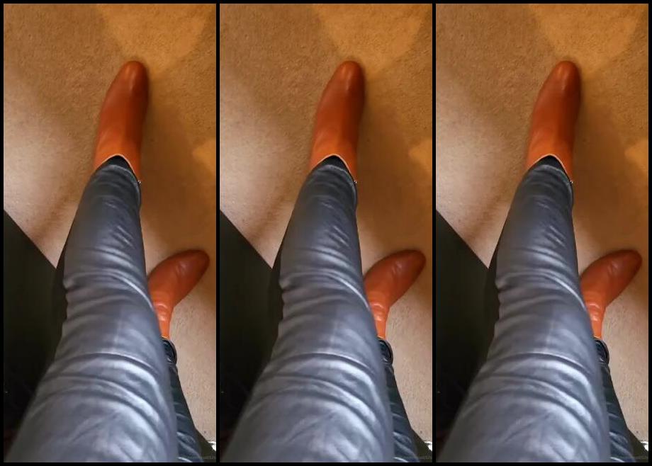 Miss B Nicknamed Missb52S Onlyfans 01 11 2023 Todays Boots Are Cute