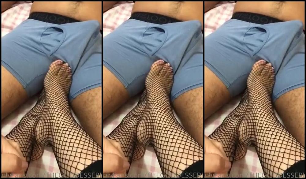 Erin Aka Thegoddesserin Onlyfans Tease Or Tortur I Guess Tortease