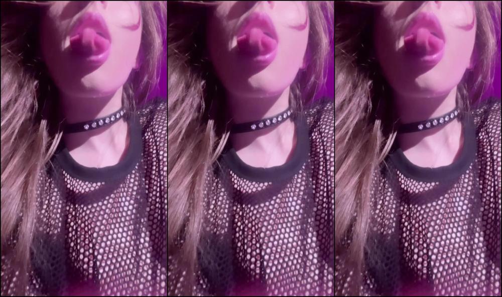 "Daphne Dare" Spit, Spit In Mouth, Fetish, Spit Fetish, Femdom, Goth Girl, Drool, Drooling, Solo Girl, Solo, Perky Tits, Blond, Petite, Alt Girl, Suggest Daphne Dare pov horny goth girl spitting on and licking your face pornhub