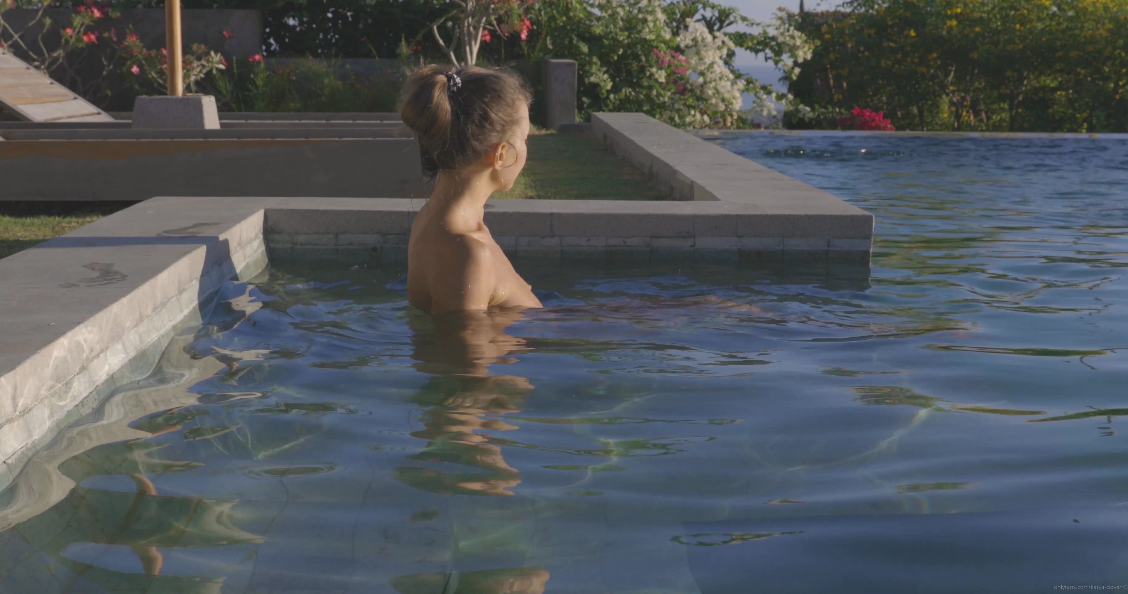 erotic-magazine-27-05-2021-2115372707-womens-house-part1-katya-clover-katyaclover-and-nataly-andreeva-oh-yoga-is-the-best-to