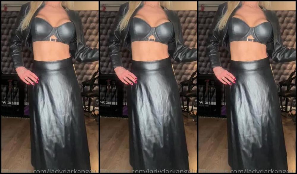 Ladydarkangeluk Onlyfans Swishing In Leather