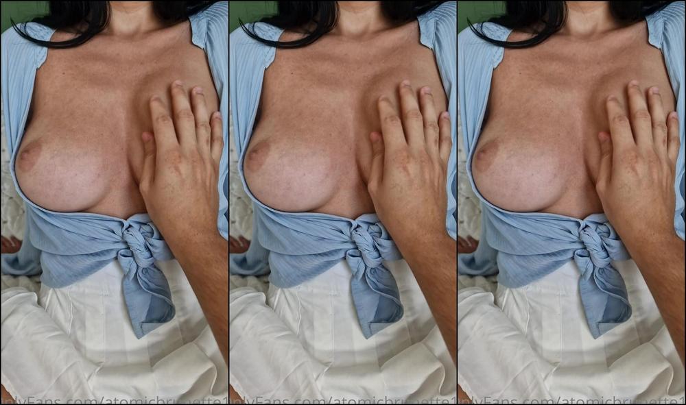 Atomicbrunette18 1 253