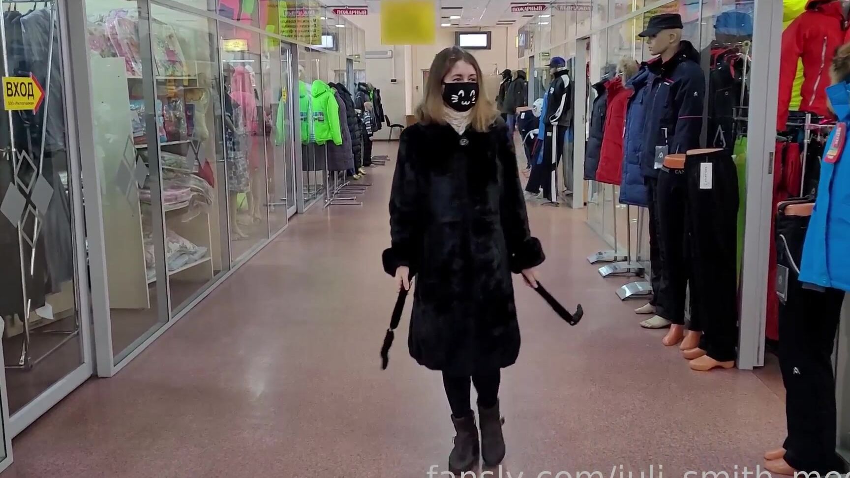 juli smith meow 2023 03 27_at_06 40 fansly fansly