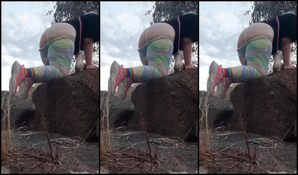 Pastel Goddess Nicknamed Pastelgoddess Onlyfans 03 20 2024 My Ass Got Too Sweaty Out On A Walk Luckily I Have My Cleaning Slave With