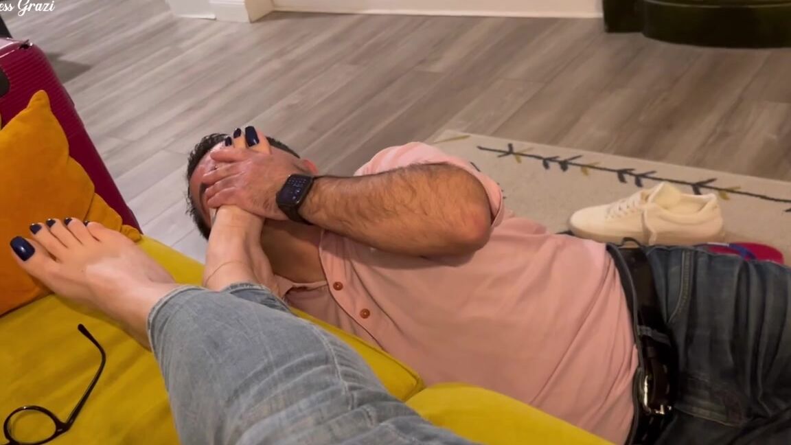 goddess grazi cum and lick my foot afterwards goddess grazi mp4 hd 1080p Clips4Sale