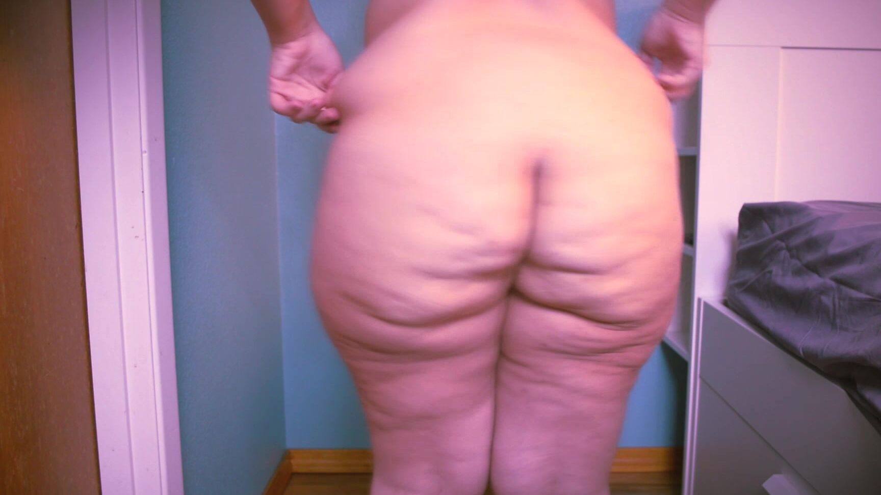 Lilkiwwimonster Bbw Pawg Bass Drop