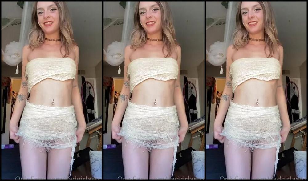 Astrid Mae Nicknamed Sadgirlastrid Onlyfans The First Of Several Of My Fun Halloween Post Please Dm Suggestions To Dress Up As And If You Cou