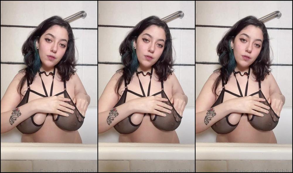 Mikiblue Been Kinda Bad At Self Image Lately So That S Why I M Not As Active As I D Like To