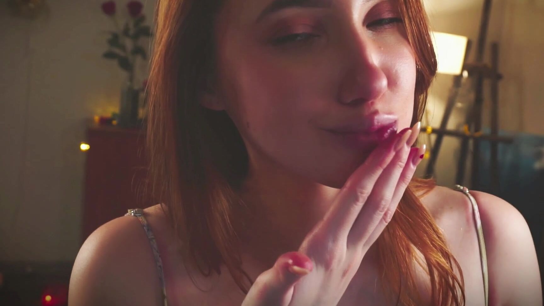 "Babyheavanian" eating, goddessworship, lickling, sfw, teaser, tonguefetish Teasing Goddess can eat strawberry very sexy manyvids