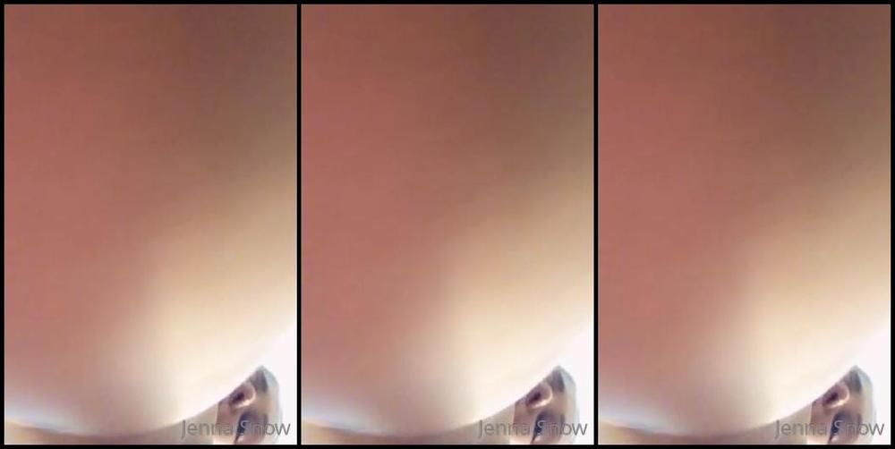 Missjennasnow Good Morning Fresh Face Just Woke Up And Horny As Usual Wait After The Freeze Pic T