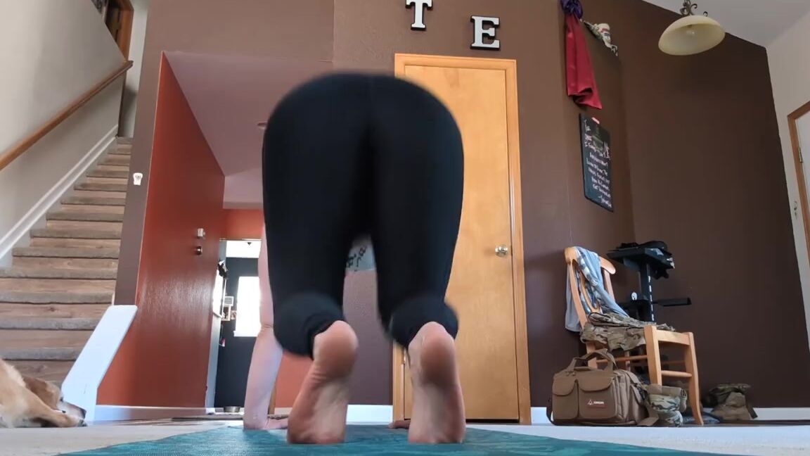 Mplfeet Vip Nicknamed Mplfeet Vip 10 09 2024 Onlyfans Video Heres A Good Workout Them Soles Dat Ass I Didnt Record The Whole Workout