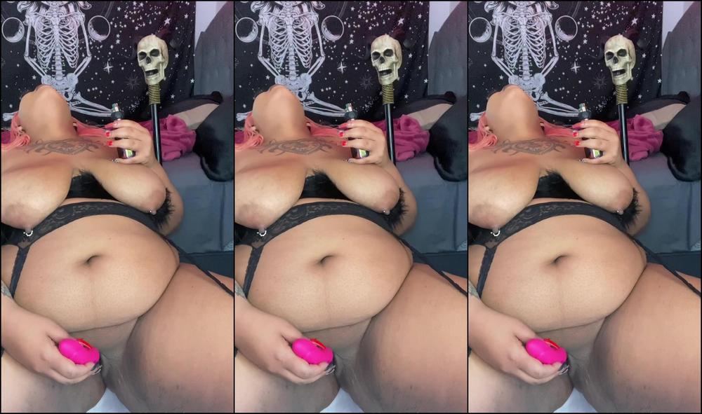 Chokahontass Your Halloween Queen Is Here