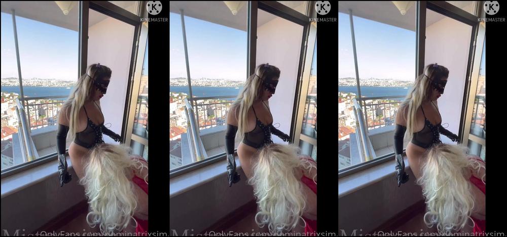 Dominatrixsimay Manzaraya Kar