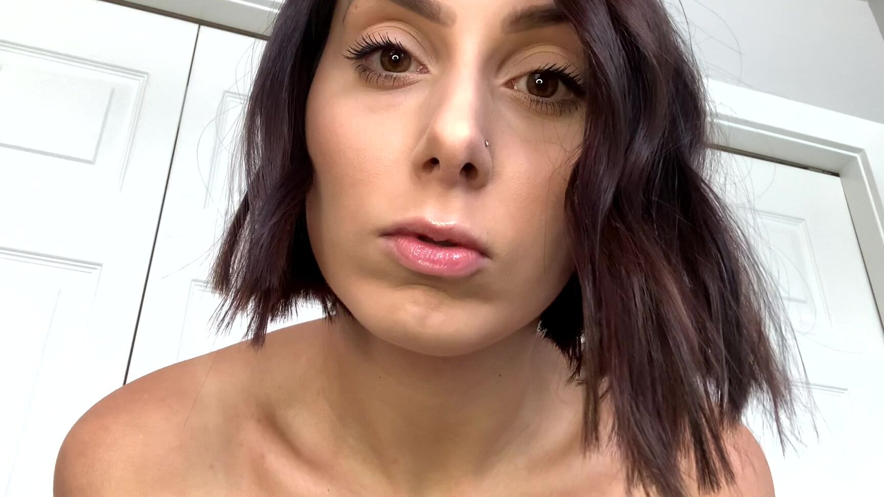 Goddess Arielle Shrinking Insecure Loser ManyVids