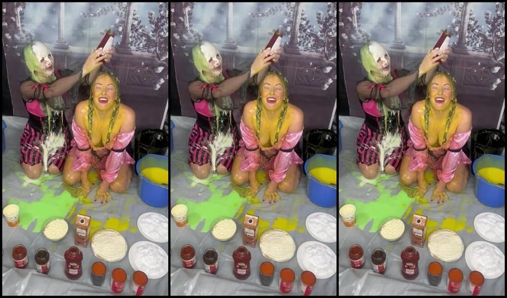 Bsmessybakery Nicknamed Bsmessybakery Onlyfans Messy Wenches The Kings Favourite Wenches Bri Amp Lana Rose Get Summoned By The