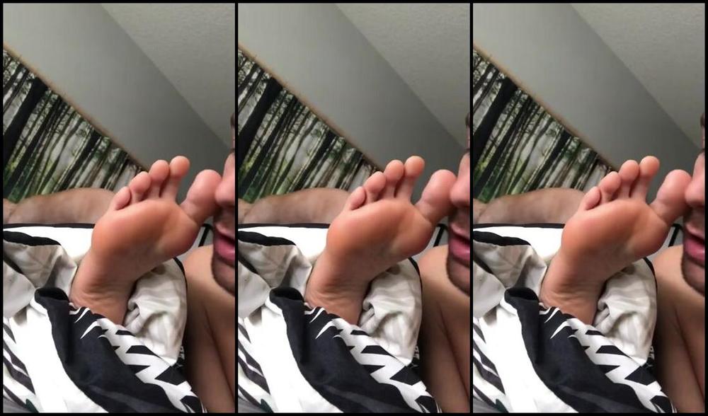 Thefantasychest Onlyfans The Interactive Alarm Clock Im So In Love With My Interactive Foot Stool I Decided That I Total 6P