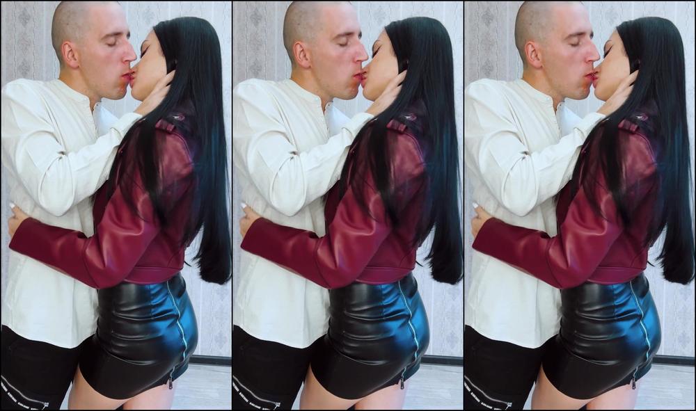 "French Girls At Work" Leather, Leather Skirt, Leather Dress, Leather Jacket, Leather Fuck, Leather Fetish, Leather Outfit, Milf Leather Outfit, Leather Milf, French Kiss, Hot Kissing, Hot Kissing Sex, Kiss, Kissing, Passionate Kissing, Tongue Kissin