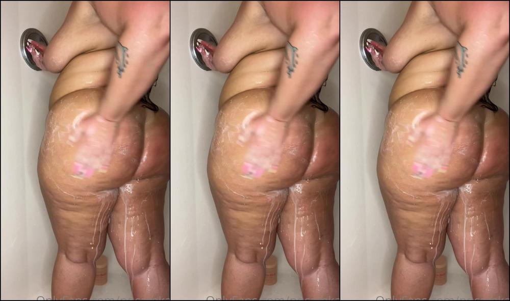 Nocarekali Watch Me Strip And Shower After The Gym