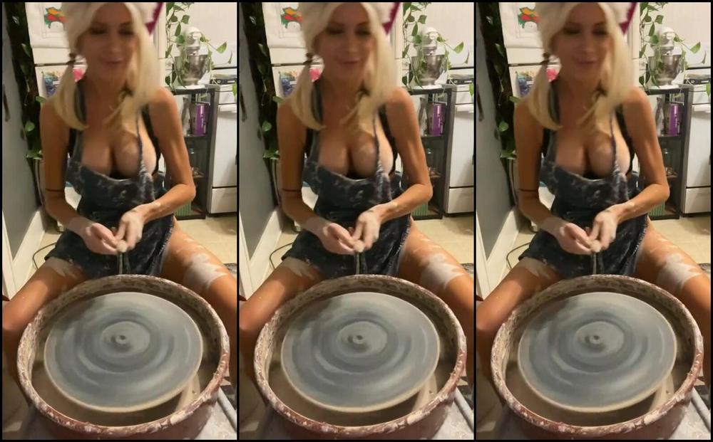 "Public Agent" Amateur, Milf, Pottery, Clay, Ghost, Messy, Legs, Kink, Mom, Mother, Suggest Public Agent The Topless Potter pornhub