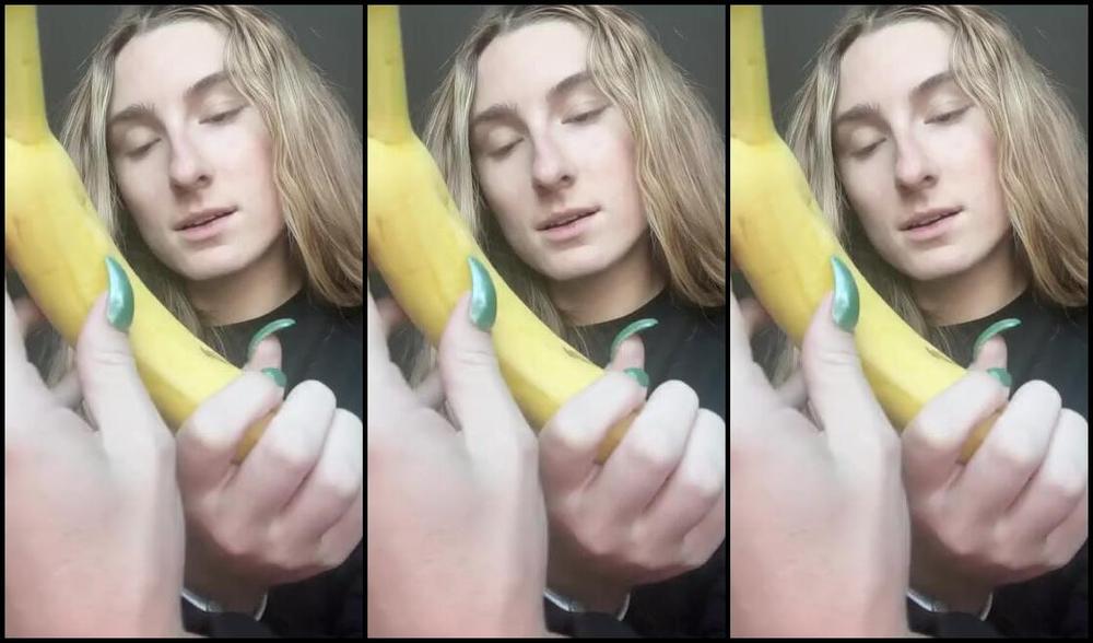 Lalalaura Nicknamed Lauras Kingdom 11 18 2024 Onlyfans Video Grace Banana Stab