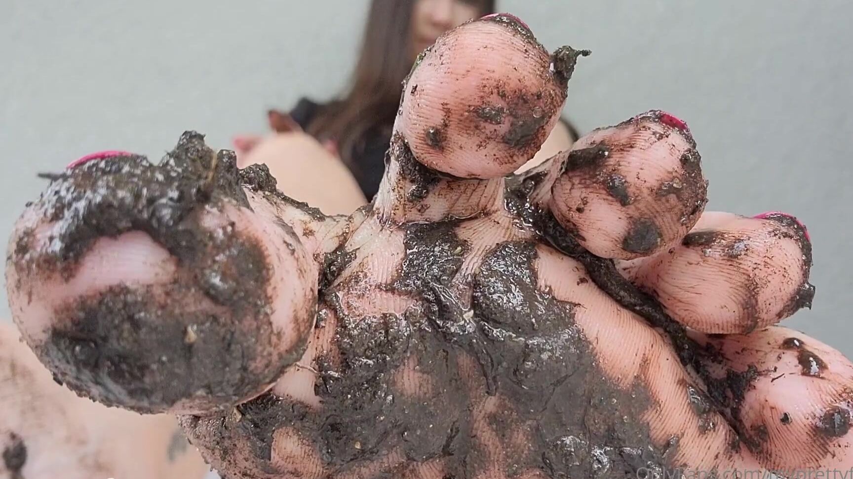 Myprettyfeet Muddy Toe Wiggle Video For The Clean Feet Lovers Have No Fear There Will Be More Clean