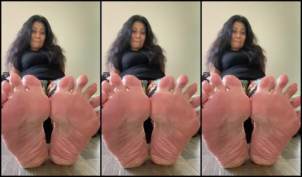 Sarah Bbw Fantasy Toes Aka Comefollowsarah Onlyfans Sitting On The Floor And Flexing My Soles For You Enjoy It In Slow Motion For Your Viewing Pleasu