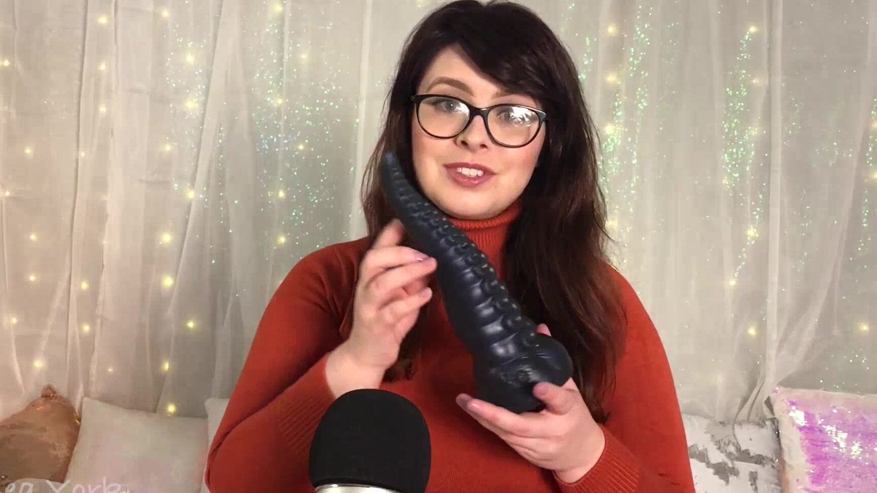 Bea York Asmr Velma Searches For Your Missing Toy