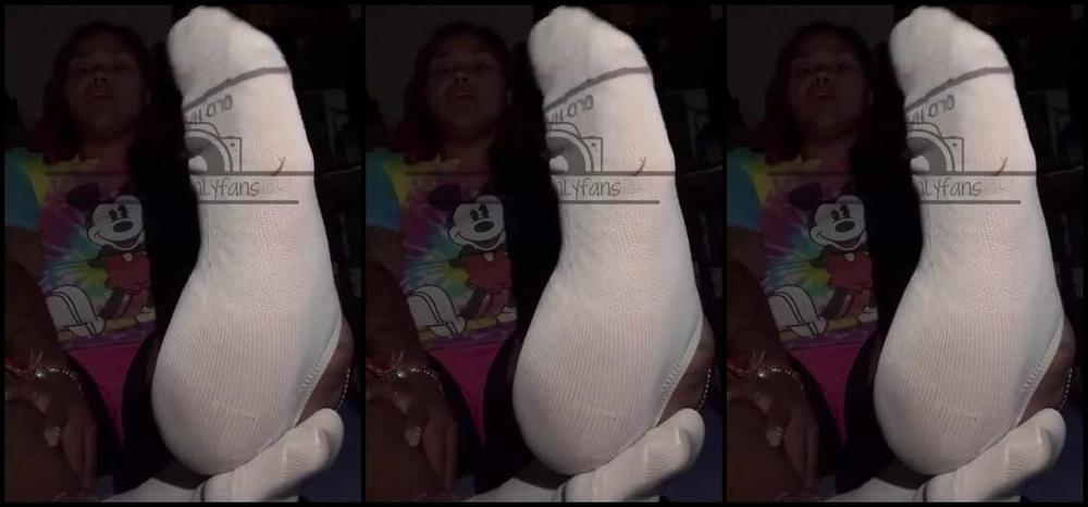 Dissatoes Onlyfans After A Long Day At Work Taking Off Ur Sock Feels Amazing