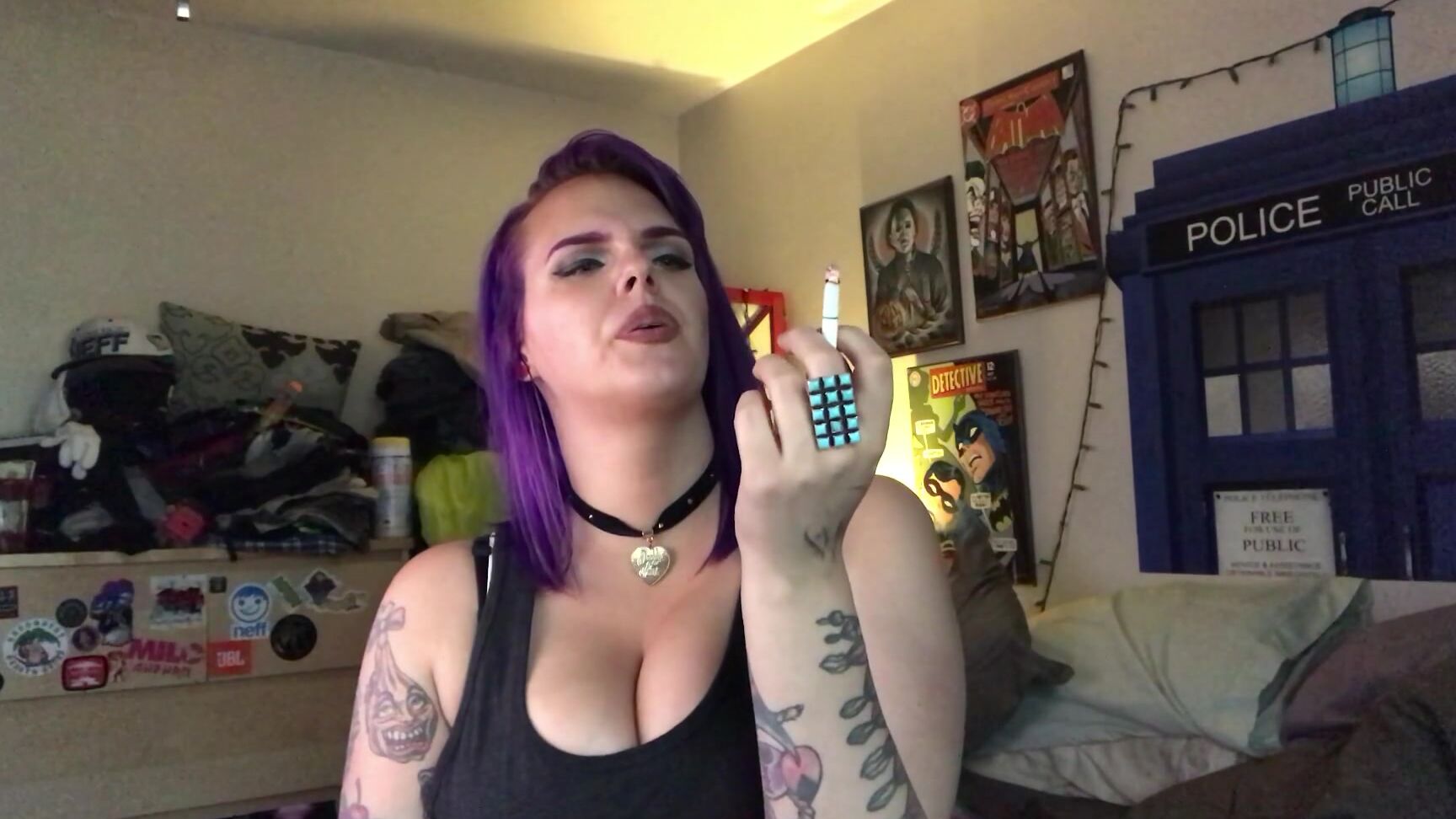 Geishamonroe New Weekly Smoking Fetish Video