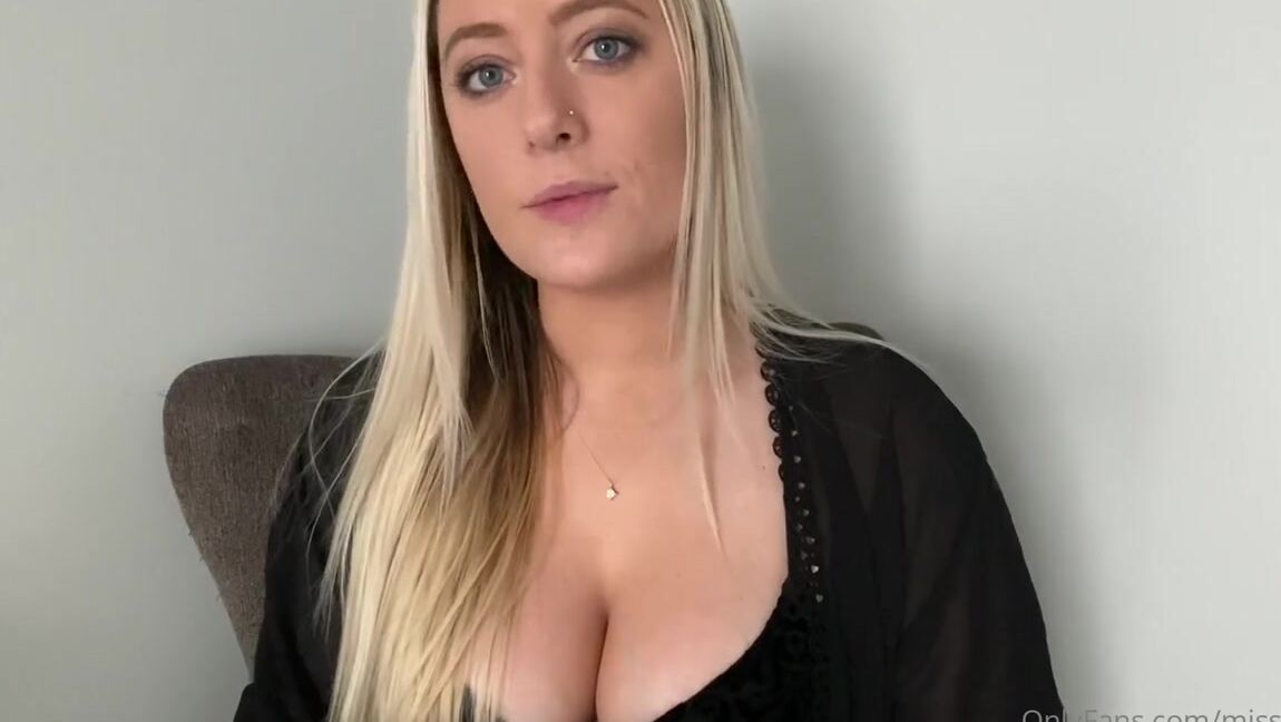 Miss Cassi Nicknamed Misscassi Onlyfans A Little Therapist Asmr