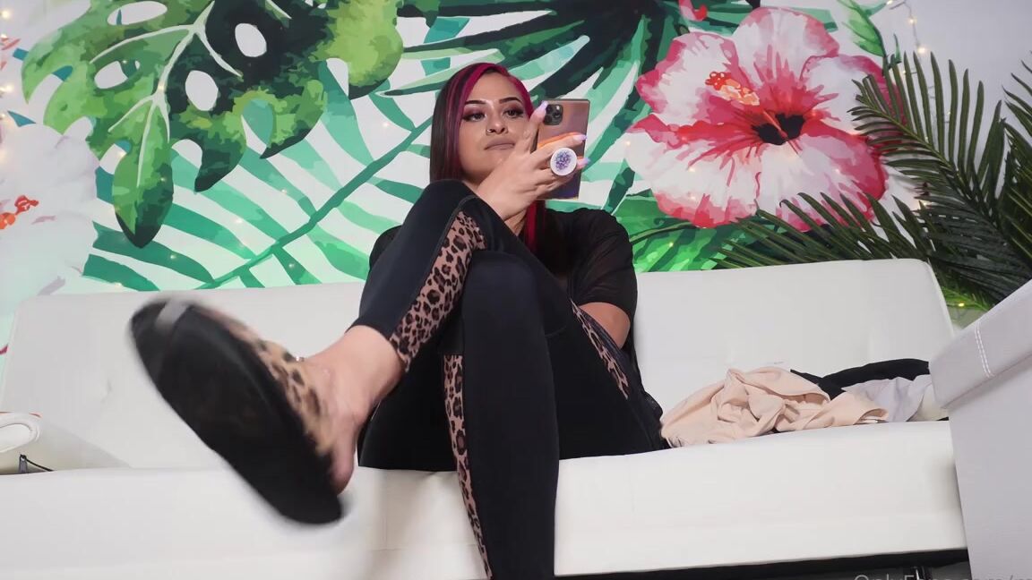 Milaap Onlyfans Slipper Slave Training My Slippers Should Be The Only Things Getting Your Dick Hard Watching