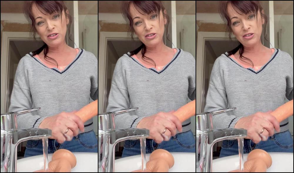 Cherryanne 3227167516 03 05 2024 Cleaning Dicks