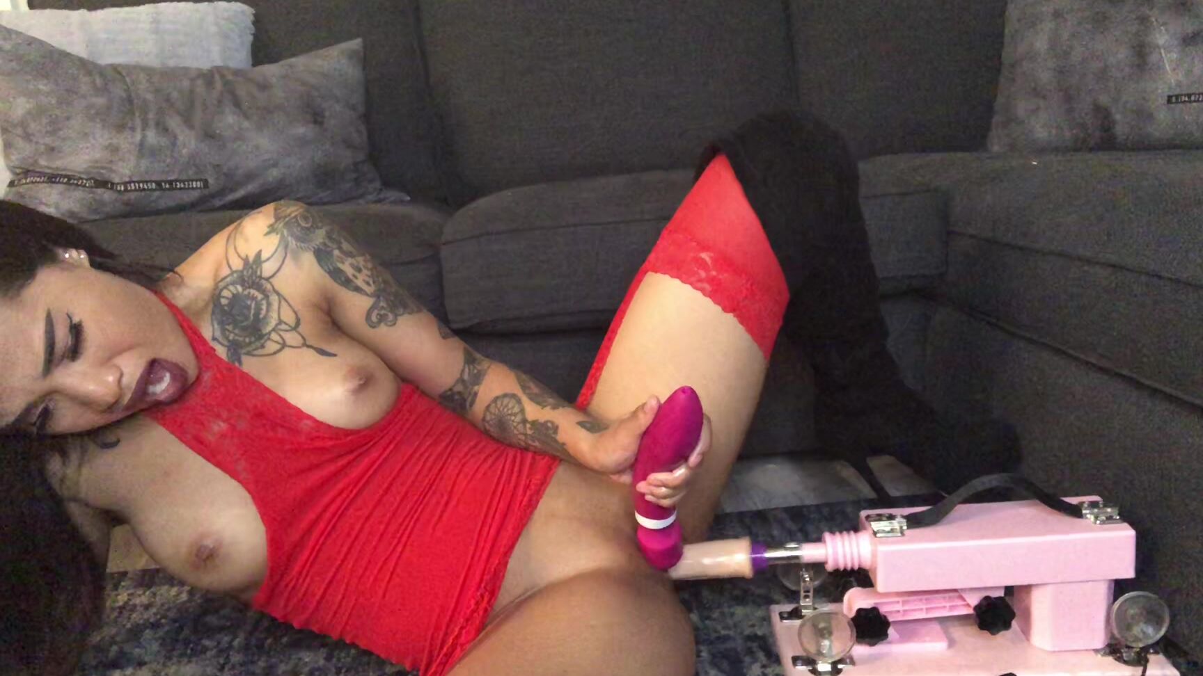 Honey Gold Honey Vs Fuck Machine